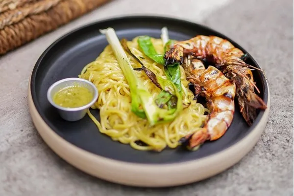 Char-Grilled Tiger Prawn, 1. Char-Grilled Tiger Prawn, 2. Sop Buntut, 3. Nasi Nusantara, 4. Nasi Telor Dadar, 5. Salmon Notare Donburi, 6. Nasi Goreng Buntut, 7. Truffle Tagliatelle, 8. Dry Ramen, 9. Iga Bakar, 10. Char Kwey Teow Beef, 11. Wagyu Fillet