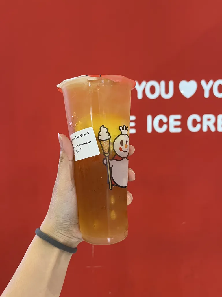 Lemon Earl Grey Tea, 1. Red Bean Sundae, 2. Fresh Squeeze Lemon, 3. Passionfruit Jasmine Tea, 4. Pearl Milk Tea, 5. Brown Sugar Pearl Milk Tea, 6. Hawaiian Fruit Tea, 7. Lemon Earl Grey Tea, 8. Bobba Sundae, 9. Chocolate Cookies Smoothies, 10. Original Jasmine Tea
