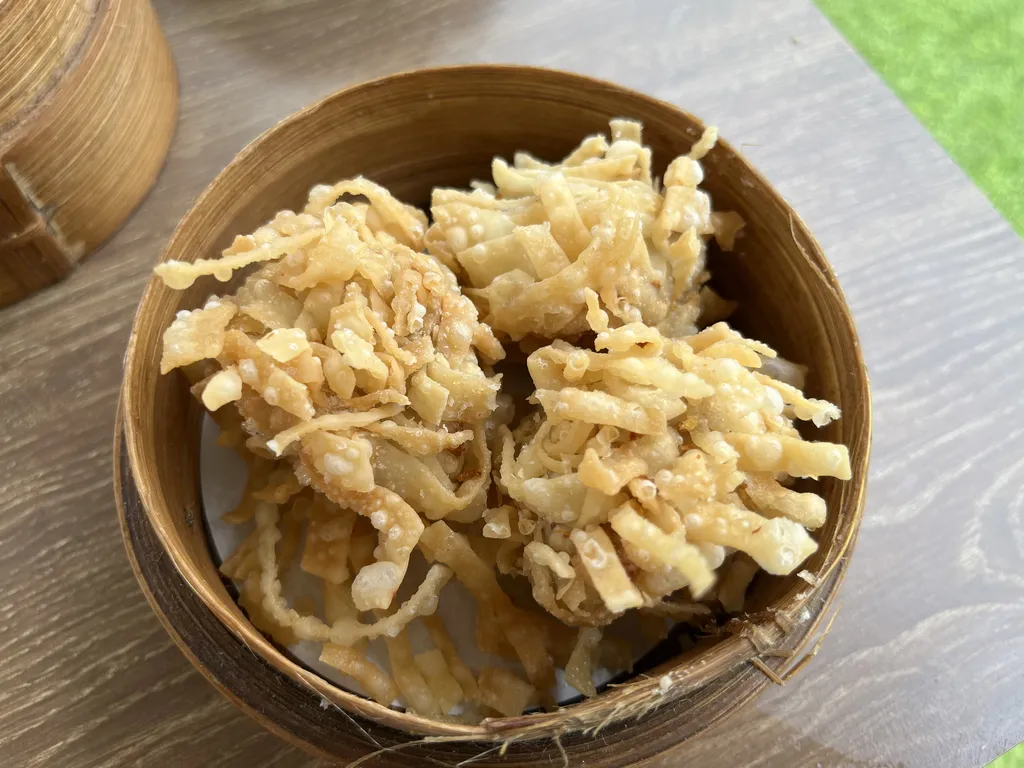 Udang Rambutan, Sekilas Tentang Mie Gacoan, Menu Mie, Menu Dimsum, Menu Minuman, Tips Memesan Mie Gacoan