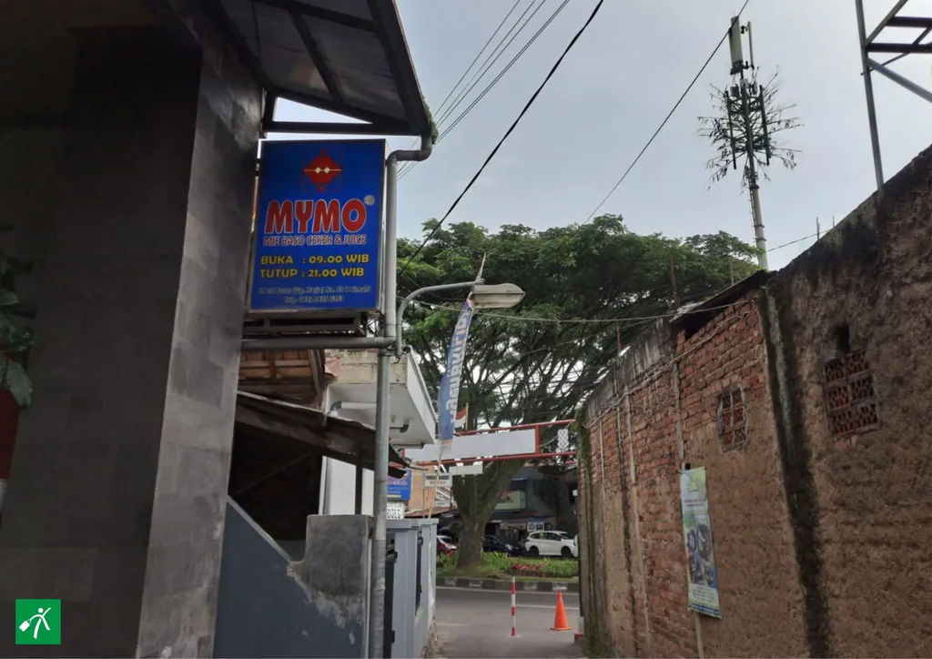 mymo (10)_, Menu Mymo, Pesanan Saya, Suasana Mymo, Fasilitas Mymo, Lokasi &amp; Jam Operasional