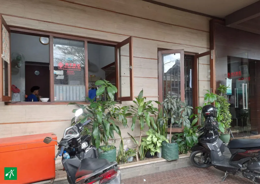 mymo (9)_, Menu Mymo, Pesanan Saya, Suasana Mymo, Fasilitas Mymo, Lokasi &amp; Jam Operasional