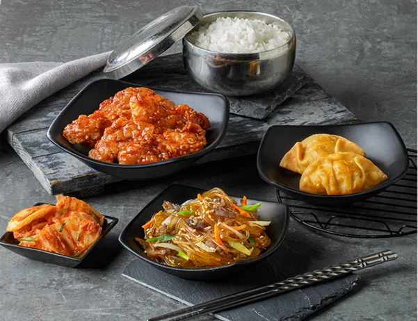 Paket Super Joy, 1. Korean Fried Chiken Soy Garlic, 2. Topokki with Korean Chicken, 3. Sundubu Jigae, 4. Budae Jigae, 5. Bibimbowl, 6. Korean BBQ, 7. Kimchi Fried Rice with Cheese, 8. Jajangmyeon, 9. Paket Super Joy, 10. Bingsoo