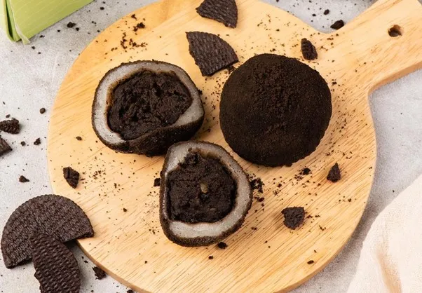 Oreo, 1. Kacang Tanah, 2. Kacang Merah, 3. Kacang Hijau, 4. Kacang Asin, 5. Wijen Hitam, 6. Pandan, 7. Green Tea, 8. Cokelat, 9. Dodol Duren, 10. Keju, 11. Oreo, 12. Mochi Talas, 13. Mochi O, 14. Hei Thang