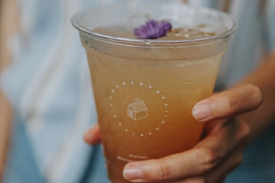Asam Kaktus, 1. Es Kopi Nako, 2. Es Kopi Nako Duren, 3. Es Kopi Nusantara, 4. Affogato, 5. Kopi Nako Mini, 6. Croffle ala Nako, 7. Teh Dona, 8. Asam Kaktus, 9. Es Krim Kopi Nako, 10. Bakso Urat Cuanki