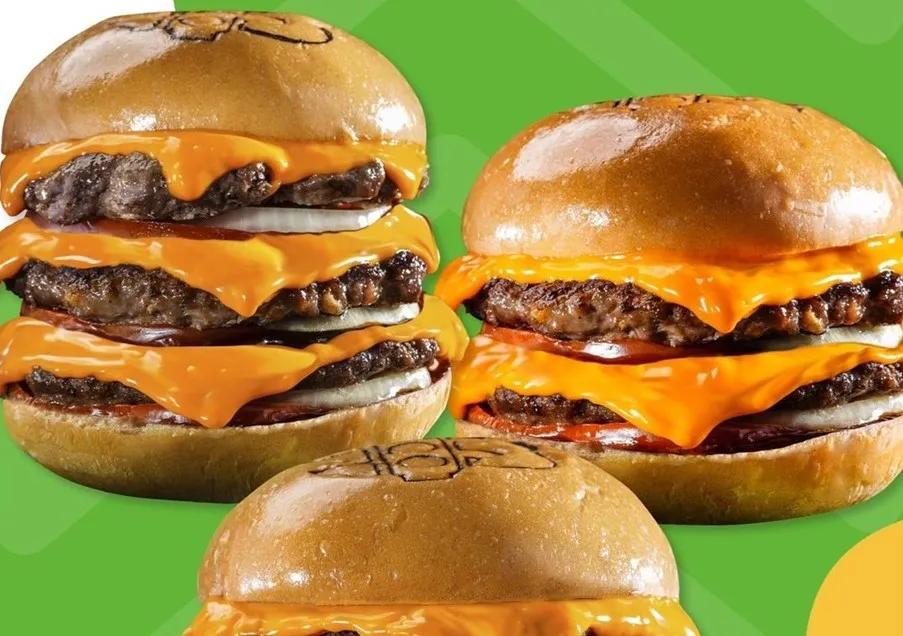 Chicago Cheese Burger, 1. Black Montana Burger, 2. Chicago Cheese Burger, 3. OG Bronx Burger, 4. Sei Diego Burger, 5. Michigan Hotdog, 6. Crazy Queens Hotdog, 7. Kansas Hotdog, 8. Boston Blackpepper Burger, 9. Miami Cheese Burger, 10. Traffic Mac n Cheese