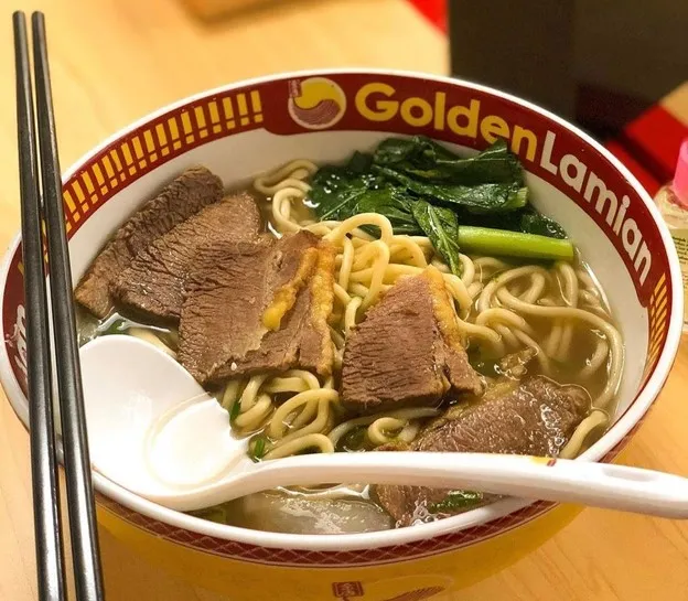 Lamian Sapi, 1. Lamian Ayam Goreng, 2. Lamian Extra Spicy Beef, 3. Lamian Rica Rica, 4. Golden Soup Chicken Lamian, 5. Lamian Sapi, 6. Lamian Bebek Panggang, 7. Spicy Cheese Saus, 8. Spicy Cheese Soup , 9. Creamy Chicken Collagen Lamian, 10. Hongkong Xtra Spicy Chicken, 11. Nasi Hainan BBQ Combo