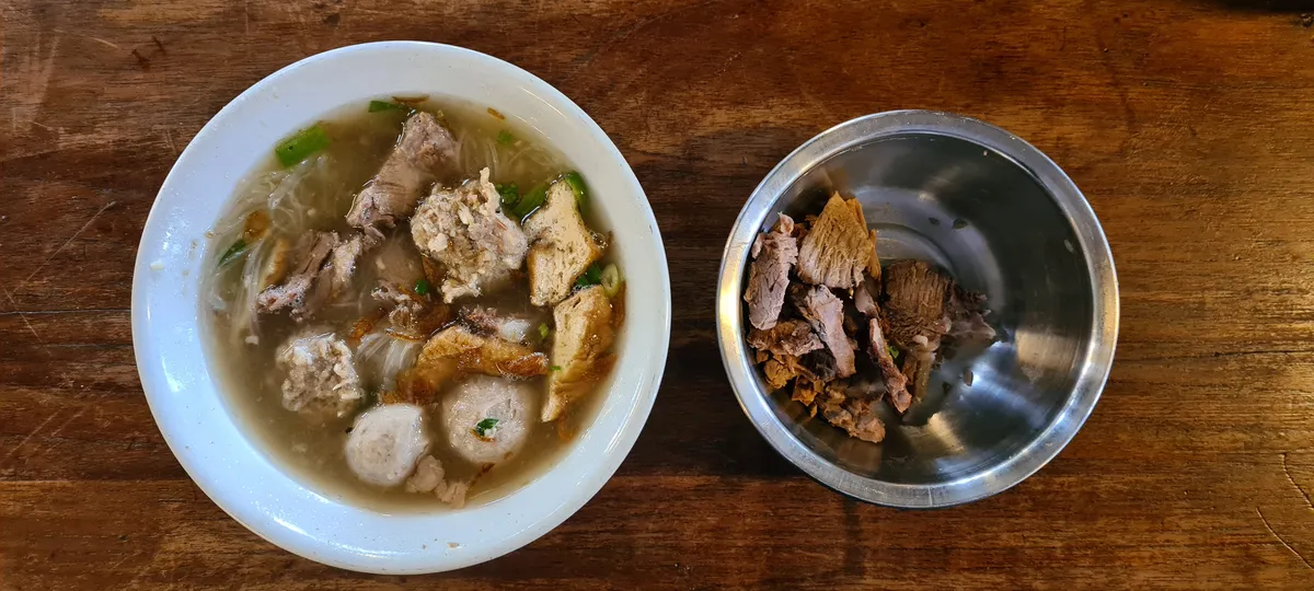 Bakso So'un & Mie Ayam Lodaya_Menu 1 (Copy)