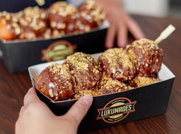 Twix Fix, 1. Half Half Box, 2. Golden Caramel, 3. Plane Jane, 4. Golden Maple, 5. Oreo Balls, 6. Lotus Crunch, 7. Twix Fix, 8. Snickers, 9. Choco Latte, 10. Tiger Banana, 11. Matcha Balls, 12. Bueno
