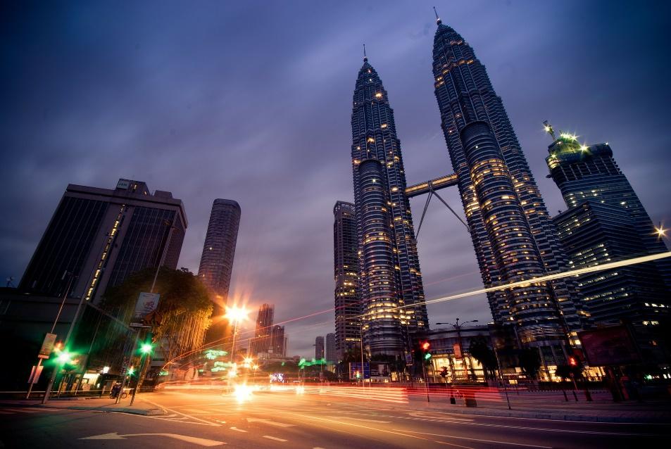 View and Fun at Petronas Twin Towers (Malaysia)