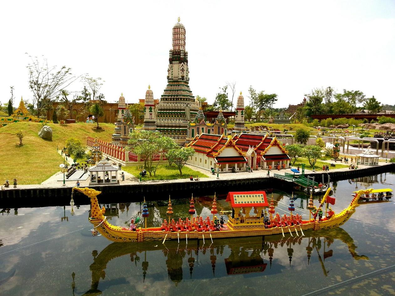 Exploring Legoland Malaysia: Childhood Dreams Come True