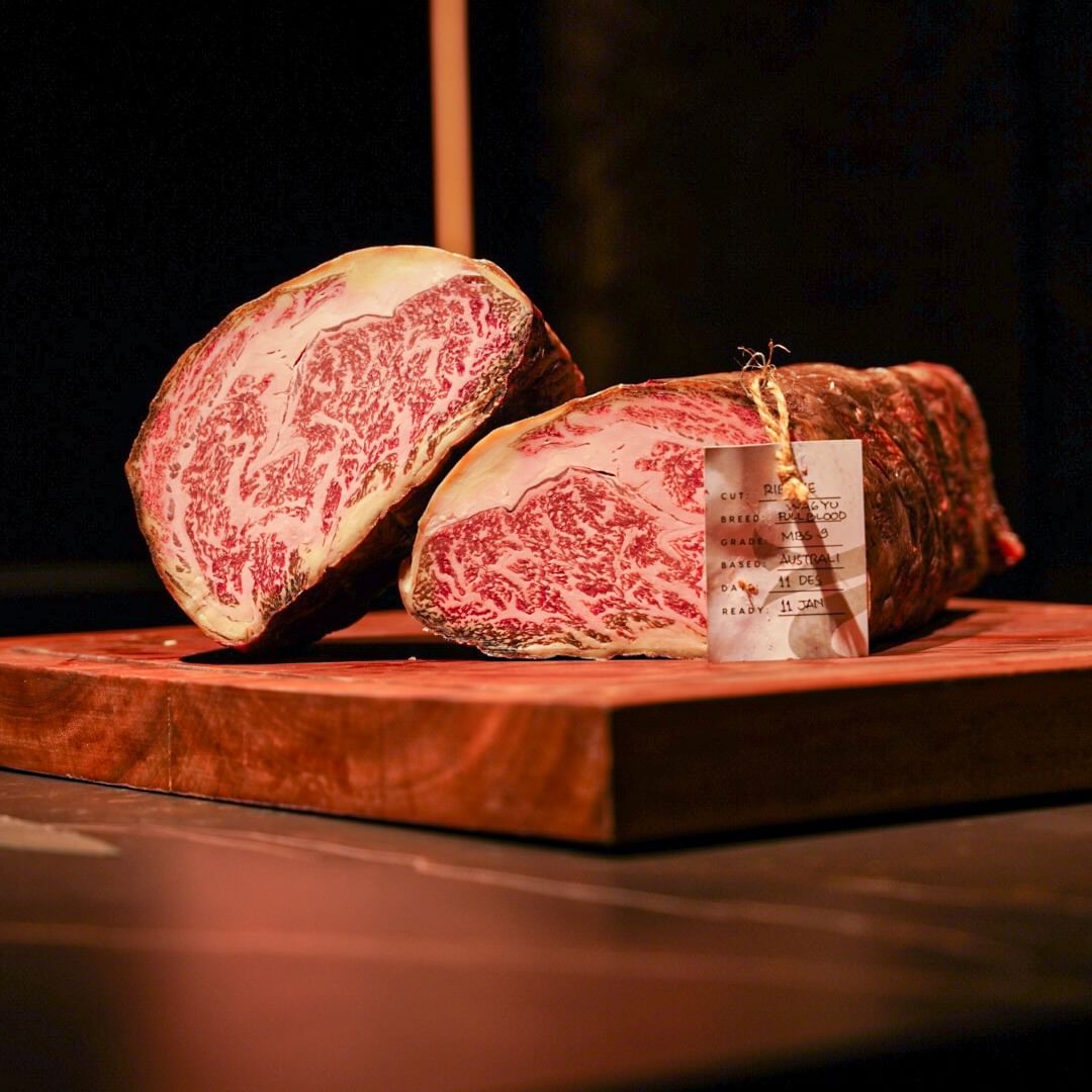 Meatguy Steakhouse, True Dining Experience untuk Pencinta Daging Sejati, Meatguy Steakhouse Ada di Mana?, Mengapa Meatguy Steakhouse Berbeda?, Para Bintang Meatguy Steakhouse, Menu Lain yang Tak Kalah Menggoda