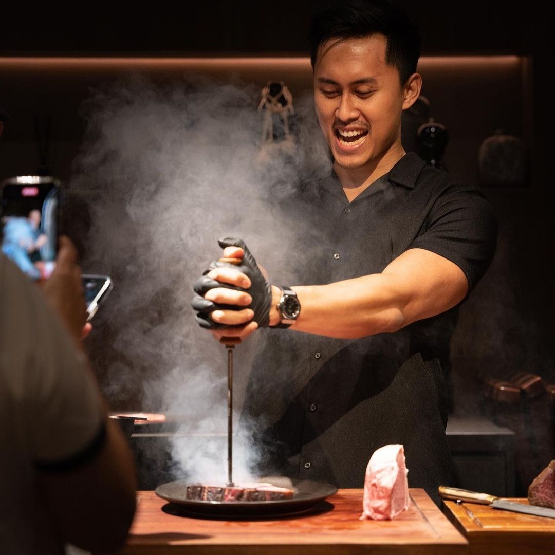 Meatguy Steakhouse, True Dining Experience untuk Pencinta Daging Sejati, Meatguy Steakhouse Ada di Mana?, Mengapa Meatguy Steakhouse Berbeda?, Para Bintang Meatguy Steakhouse, Menu Lain yang Tak Kalah Menggoda
