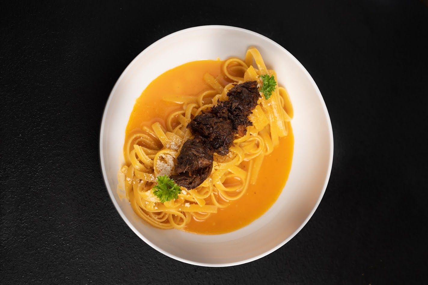 Meatguy Steakhouse, True Dining Experience untuk Pencinta Daging Sejati, Meatguy Steakhouse Ada di Mana?, Mengapa Meatguy Steakhouse Berbeda?, Para Bintang Meatguy Steakhouse, Menu Lain yang Tak Kalah Menggoda