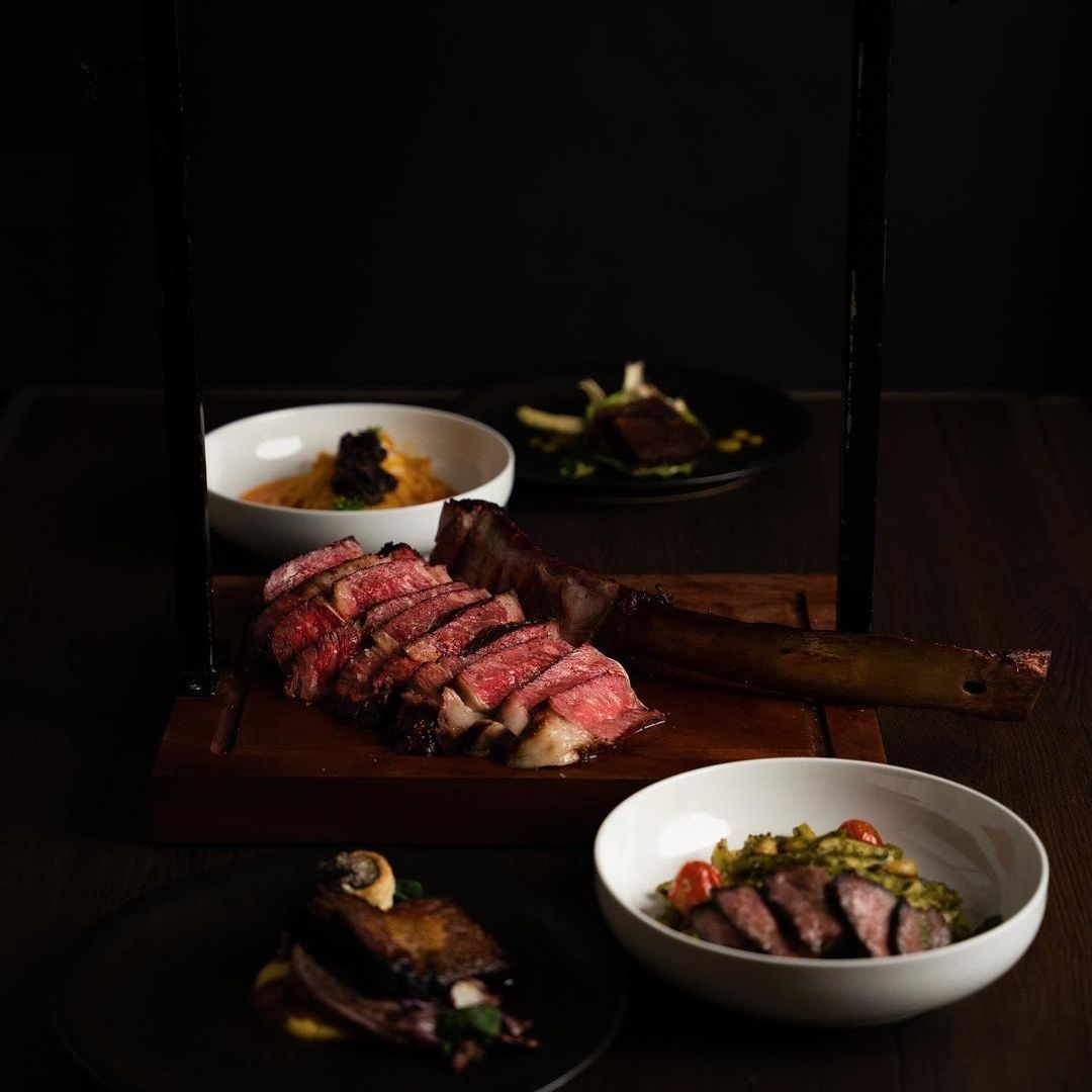Meatguy Steakhouse, True Dining Experience untuk Pencinta Daging Sejati, Meatguy Steakhouse Ada di Mana?, Mengapa Meatguy Steakhouse Berbeda?, Para Bintang Meatguy Steakhouse, Menu Lain yang Tak Kalah Menggoda