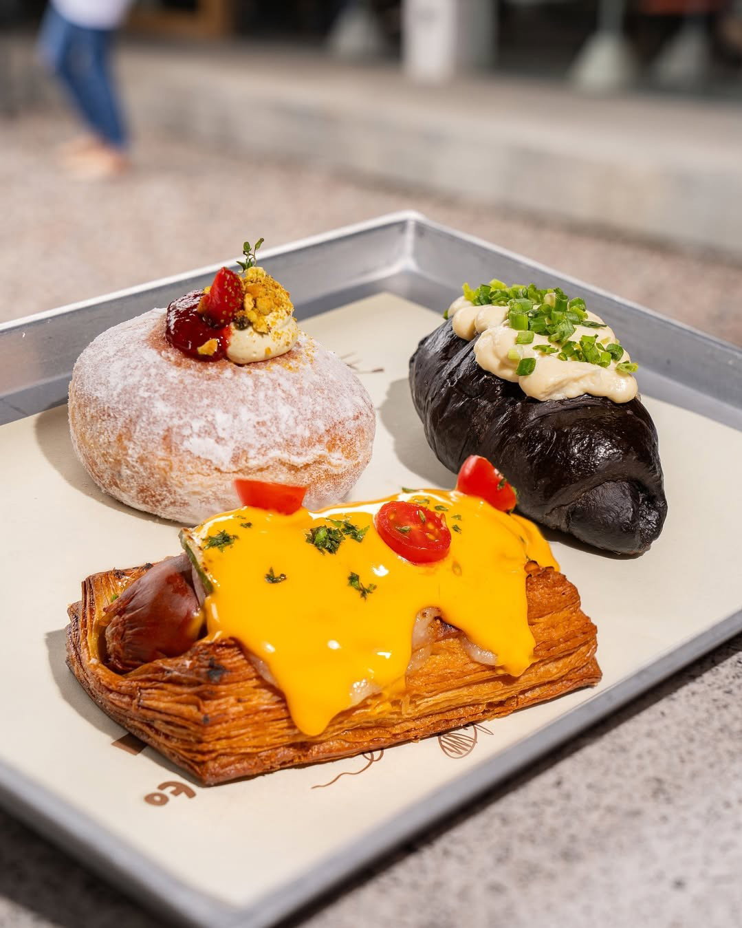 10 Artisan Bakery Surabaya, Surga Roti dan Pastry