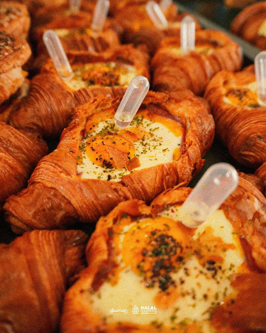 10 Artisan Bakery Surabaya, Surga Roti dan Pastry