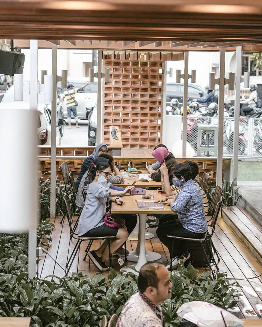 10 Cafe untuk Reuni di Semarang, Seru Buat Ngumpul!