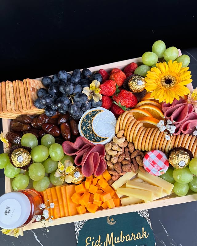 10 Board Cheese Platter Jakarta Paling Juara, 1. Le Quartier, 2. Txoko Jakarta, 3. Bistecca, 4. Nidcielo, 5. La Posta, 6. Convivium Bakery &amp; Deli, 7. Le Bliss Bouquet, 8. Levant Boulangerie, 9. The Board &amp; Bites.co, 10. Animale Restaurant