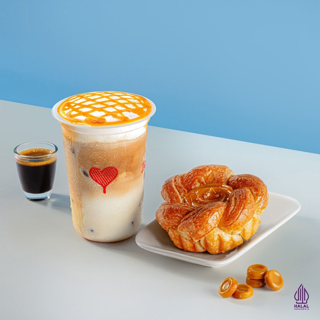 Bikin Bangga! Ini 8 Coffeeshop Lokal yang Go Internasional, 1. Toko Kopi Tuku (Seoul, Korea Selatan), 2. Tanamera Coffee (Singapura), 3. Kopi Kenangan (Singapura &amp; Malaysia), 4. Fore Coffee (Singapura), 5. Kopi Kalyan (Tokyo), 6. Kopiteori (Singapura), 7. Blue Doors (Melbourne, Australia), 8. Dua Coffee (Washington DC, Amerika Serikat)