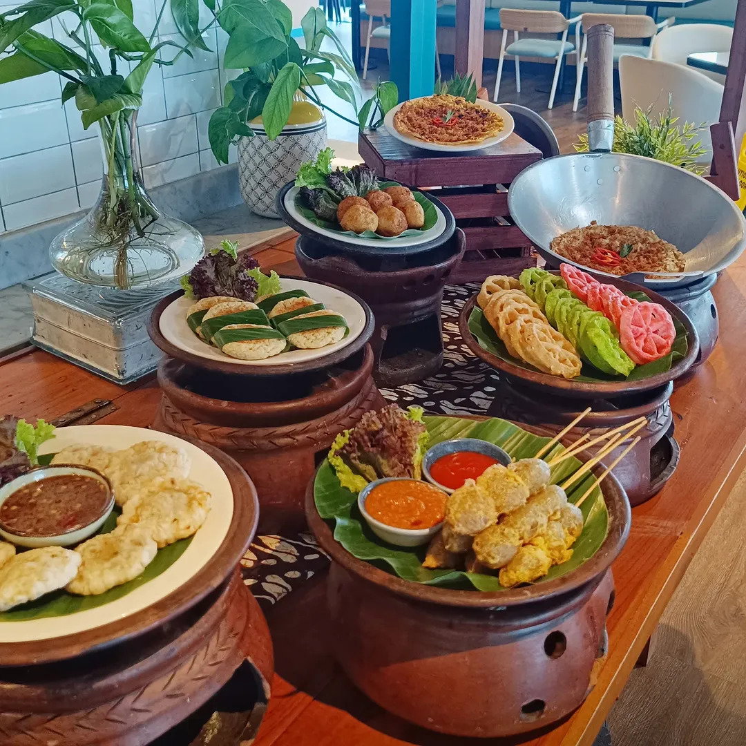 10 Iftar Buffet Hotel Semarang, Bikin Kenyang dan Senang