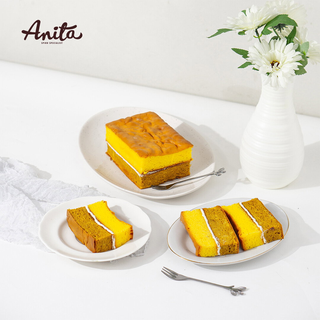 7 Toko Kue Spikoe Legendaris di Surabaya, 1. Spikoe Resep Kuno, 2. Santi's Cake, 3. Spikoe Livana, 4. Spiku by Anita, 5. Christine Spiku, 6. D'Neven Spiku, 7. Spiku Ayu