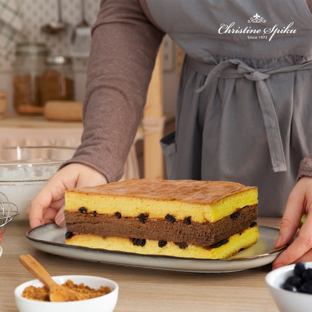 7 Toko Kue Spikoe Legendaris di Surabaya, 1. Spikoe Resep Kuno, 2. Santi's Cake, 3. Spikoe Livana, 4. Spiku by Anita, 5. Christine Spiku, 6. D'Neven Spiku, 7. Spiku Ayu