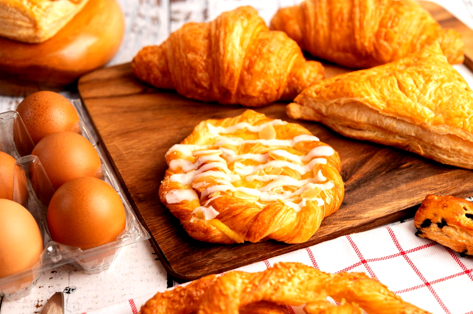 10 Rekomendasi Bakery di Bogor, Ada yang Khas Swedia!