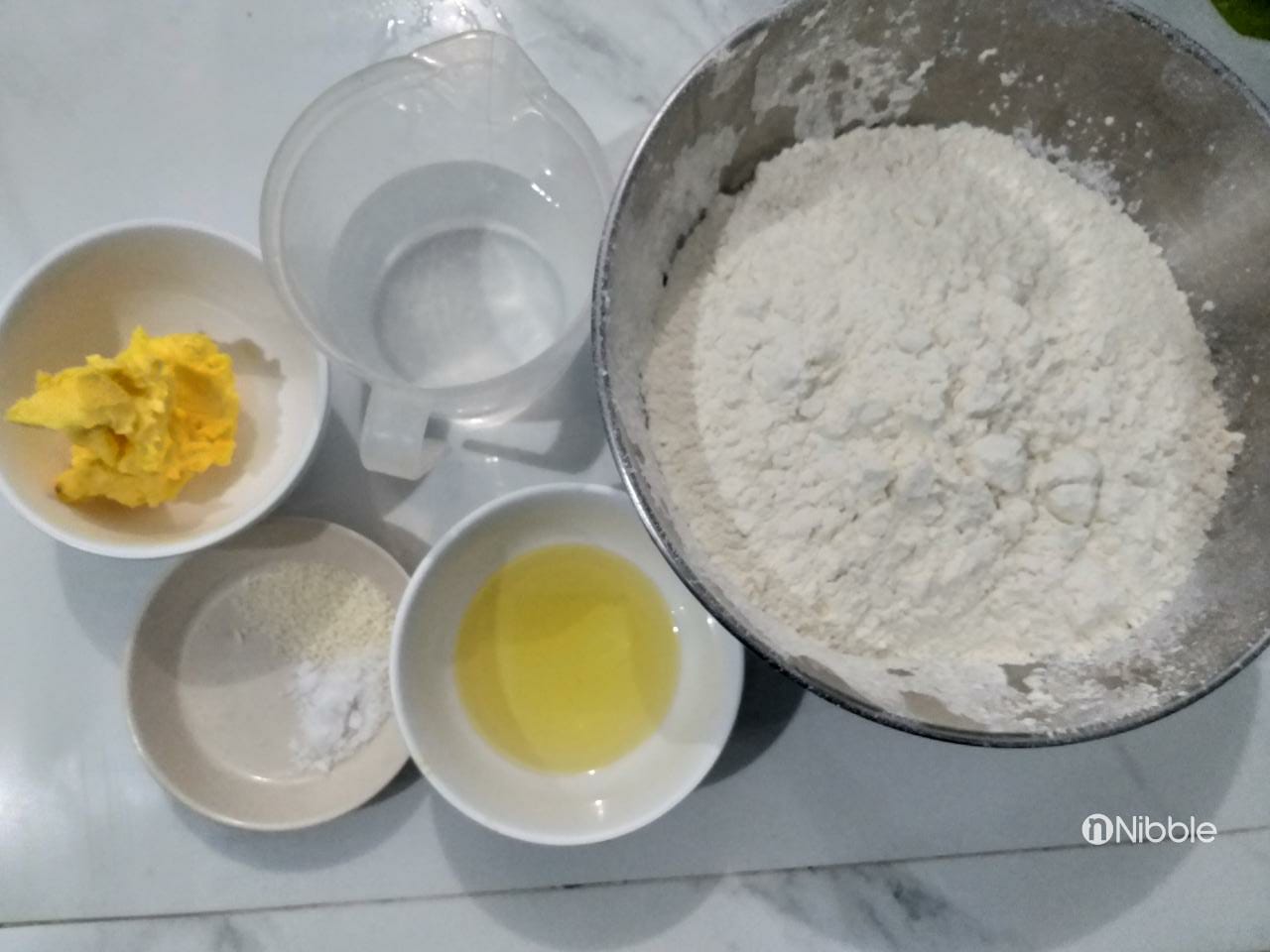 Resep Jalangkote Kampung yang Renyah dan Cara Membekukannya, Bahan isi:, Bahan kulit:, Bahan saus sambal merah :, Cara membuat saus:, Cara memasak:
