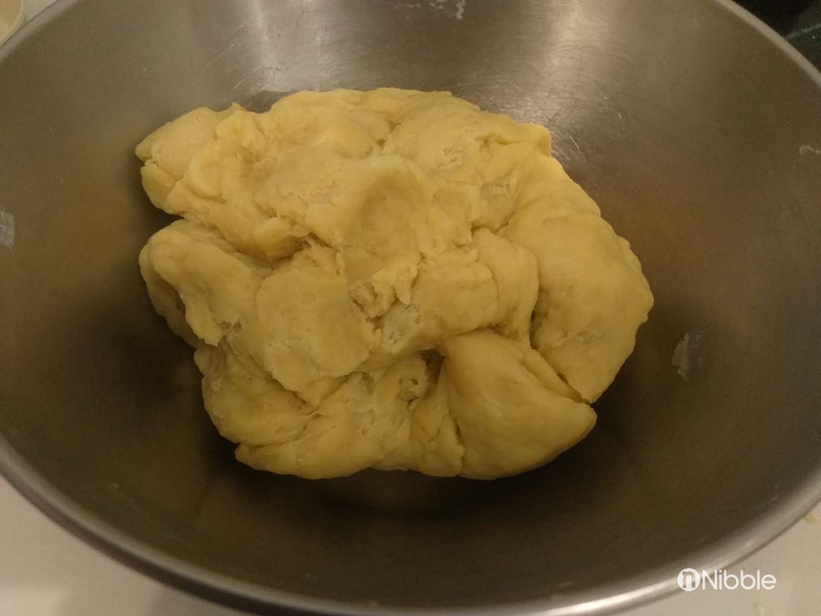 Resep Jalangkote Kampung yang Renyah dan Cara Membekukannya, Bahan isi:, Bahan kulit:, Bahan saus sambal merah :, Cara membuat saus:, Cara memasak: