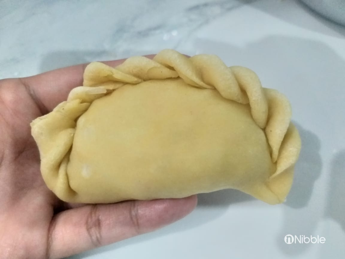Resep Jalangkote Kampung yang Renyah dan Cara Membekukannya, Bahan isi:, Bahan kulit:, Bahan saus sambal merah :, Cara membuat saus:, Cara memasak: