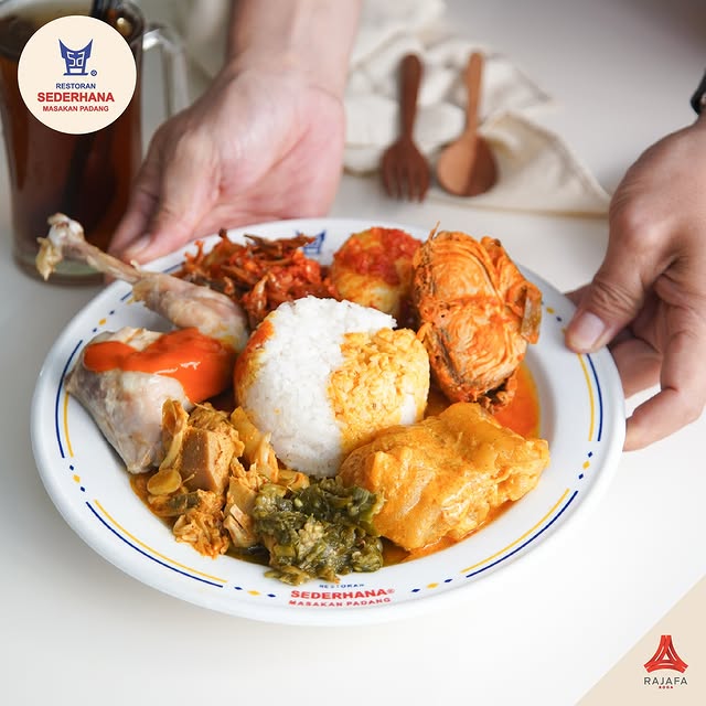 5 Restoran Padang di Bendungan Hilir yang Terkenal, 1. RM Surya, 2. Bopet Mini, 3. Sate Padang Pariaman Takana Juo, 4. Restoran Sederhana SA, 5. Padang Payakumbuah