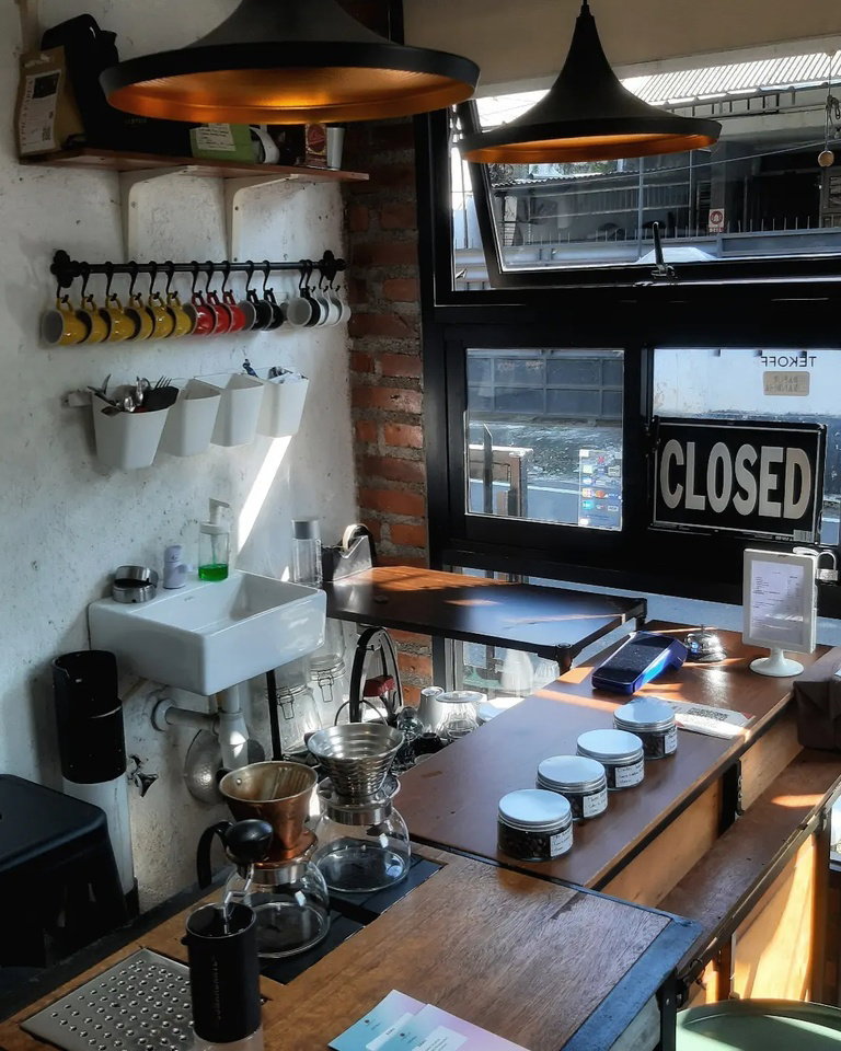 10 Slow Bar Jakarta Buat Pecinta Kopi Sejati