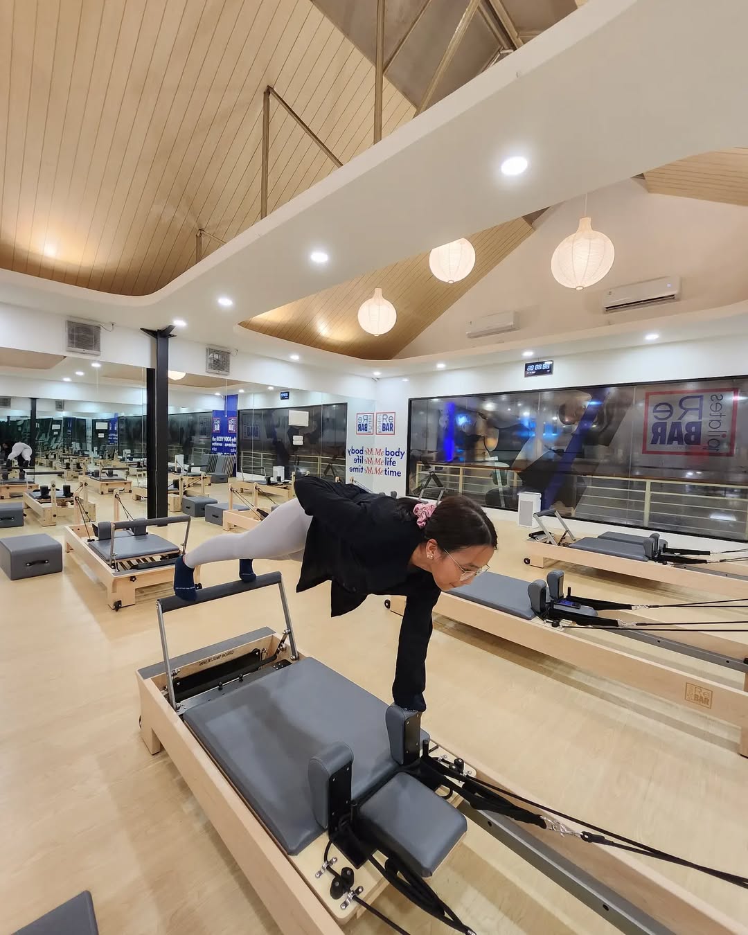 10 Tempat Pilates di Jakarta dengan Fasilitas Lengkap