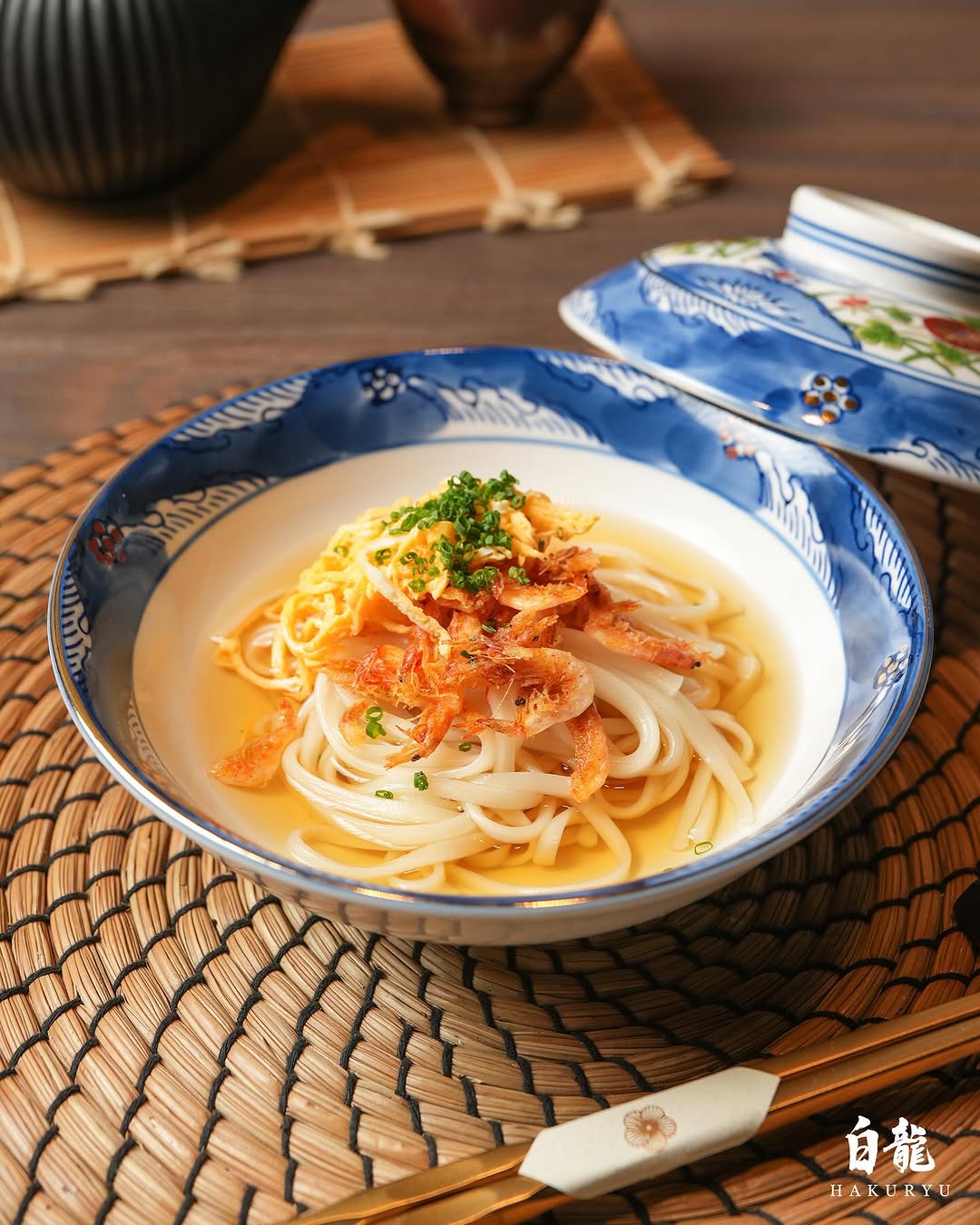 10 Restoran Omakase di Jakarta Selatan untuk Pengalaman Bersantap Mewah, 1. Tatemukai Signature Omakase Sushi, 2. Hakuren, 3. Ichiba Omakase Edomae, 4. Shinkai, 5. Hakuryu Kappo Omakase, 6. Gurēsu Dining, 7. Kokuu, 8. Kohai, 9. II Yawara Omakase, 10. Sumi To Kome