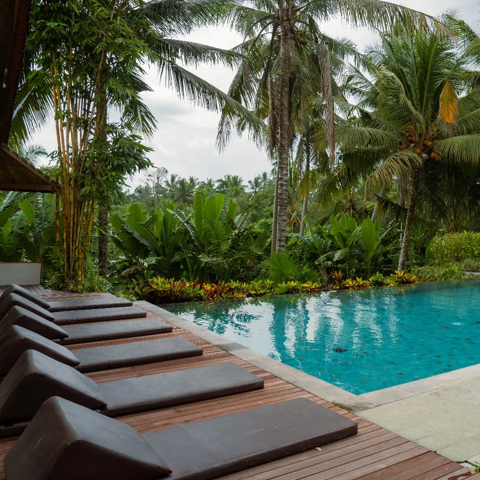10 Paket Nyepi Ubud 2025, Inspirasi Staycation Unik, 1. Plataran Ubud Hotel &amp; Spa, 2. Pertiwi Bisma Ubud, 3. Natya Hotel &amp; Resort, 4. Alaya Hotels and Resort, 5.Viceroy Bali, 6. The Lokha Ubud, 7. Gdas Bali Health &amp; Wellness Resort, 8. Kaamala Luxury Resort Bali, 9. The Samaya Ubud, 10. Kappa Senses Ubud