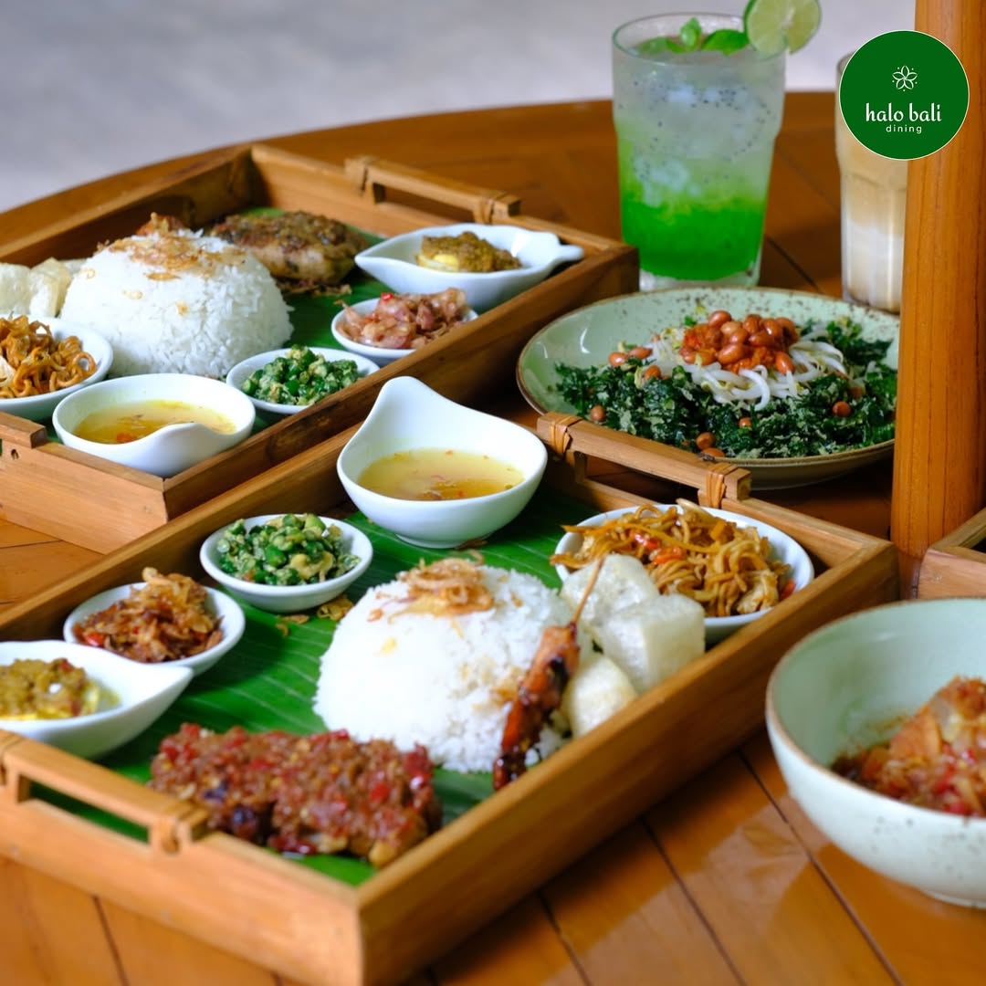 10 Ayam Taliwang di Jakarta, Pedasnya Bikin Nagih, 1. Ayam Taliwang 27 Asli Lombok, 2. Ayam Taliwang As'ad, 3. Taliwang Bersaudara, 4. Ayam Taliwang Khas Lombok Asli Pak Rosidi, 5. Bali dari Selatan, 6. Halo Bali Dining, 7. Bale Lombok, 8. Ayam Taliwang Tomang Toll, 9. Ayam Taliwang H. Moerad, 10. Warung Taliwang Blok M H. Jenk