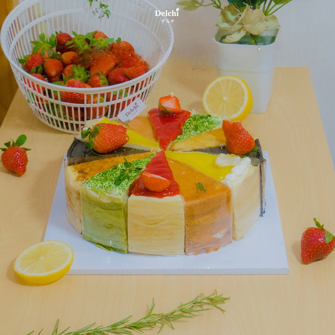 10 Mille Crepes di Bandung Favorit Si Sweet Tooth, 1. Sincere, 2. Delchi, 3. Cremellzo, 4. Pino Bakehouse, 5. Kotak Manis, 6. Gormeteria, 7. Ita Cake Shop, 8. Bisou Pâtisserie, 9. First Love Pâtisserie, 10. Alodia Homemade