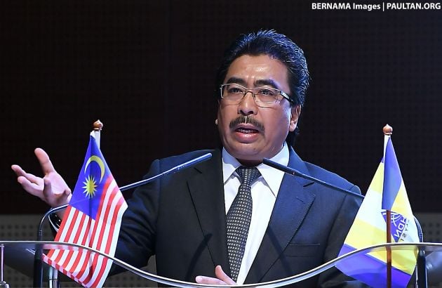 BYD CKD EV saga – where does the auto industry stand with MITI’s RM200k floor price, export criteria?, RM200,000 floor price does not make any sense, MITI can’t seem to stop moving the goalposts, Exports to nowhere, Protecting…whom, exactly?, Squandering a golden opportunity, Implications for the wider industry