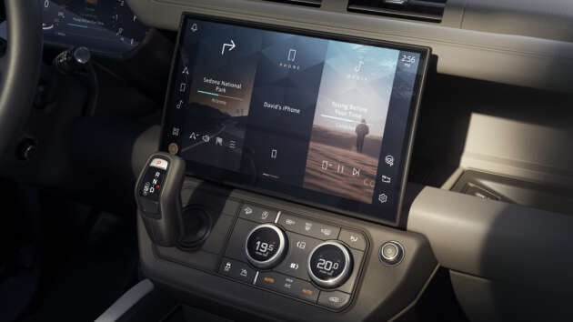 Land Rover Defender updated for 2026 model year – revised headlamps, larger 13.1-inch touchscreen