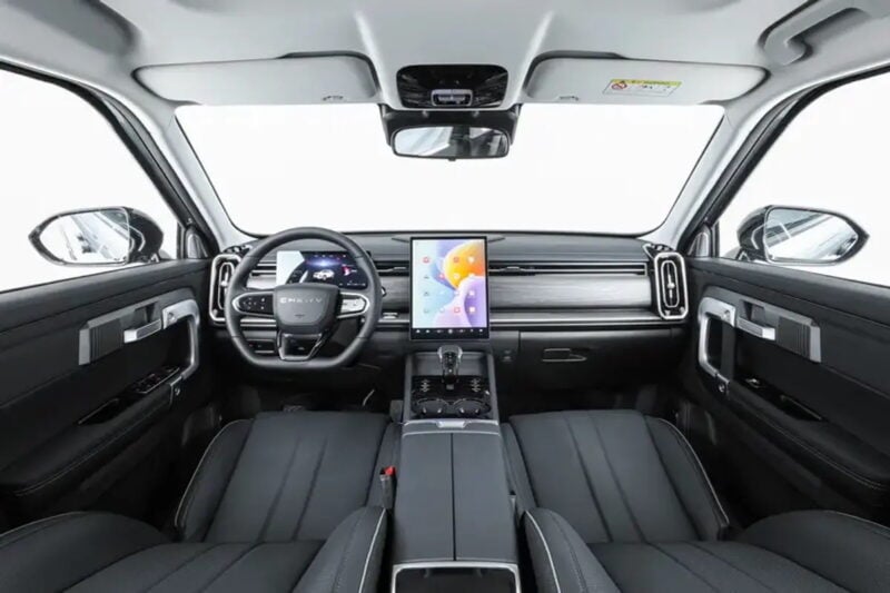 Chery Tiggo 7 Sport – Jaecoo J7 with Evoque face