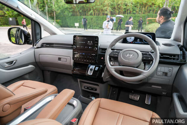 2025 Hyundai Staria in Malaysia – 8-yr warranty, 10-seater priced from RM180k; 7-seater is RM90k cheaper