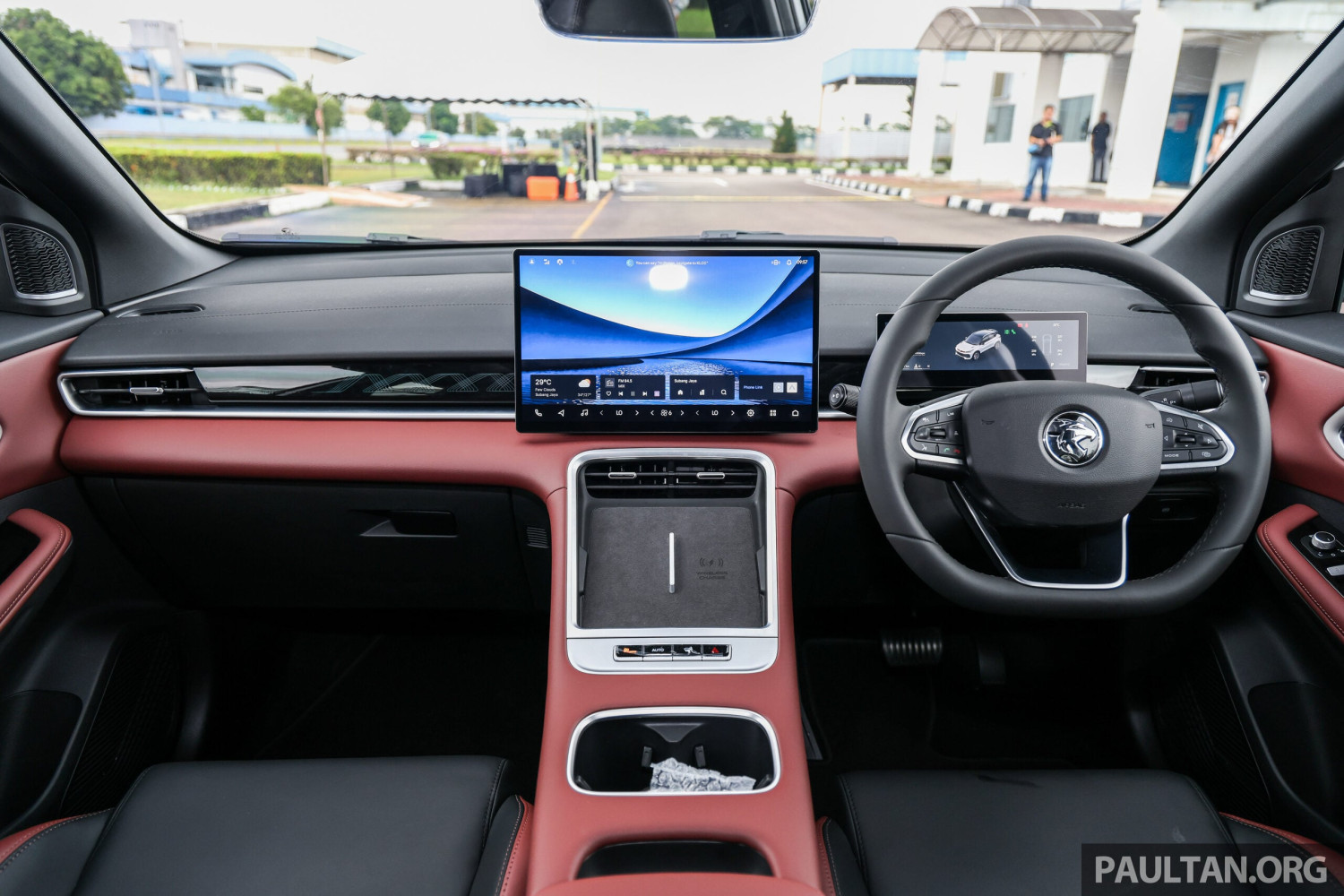2025 Proton X50 facelift: full pics, specs and variant breakdown of major refresh; brief driving impressions, Engine: From three cylinders to four – power, efficiency up, Exterior: Gaping mouth, cleaner rear end, Interior: Unlike any Binyue – unique to X50?, Technology: Qualitative and quantitative quantum leaps, Very brief driving impressions, Variants and equipment: Raising the base; maybe not the bar