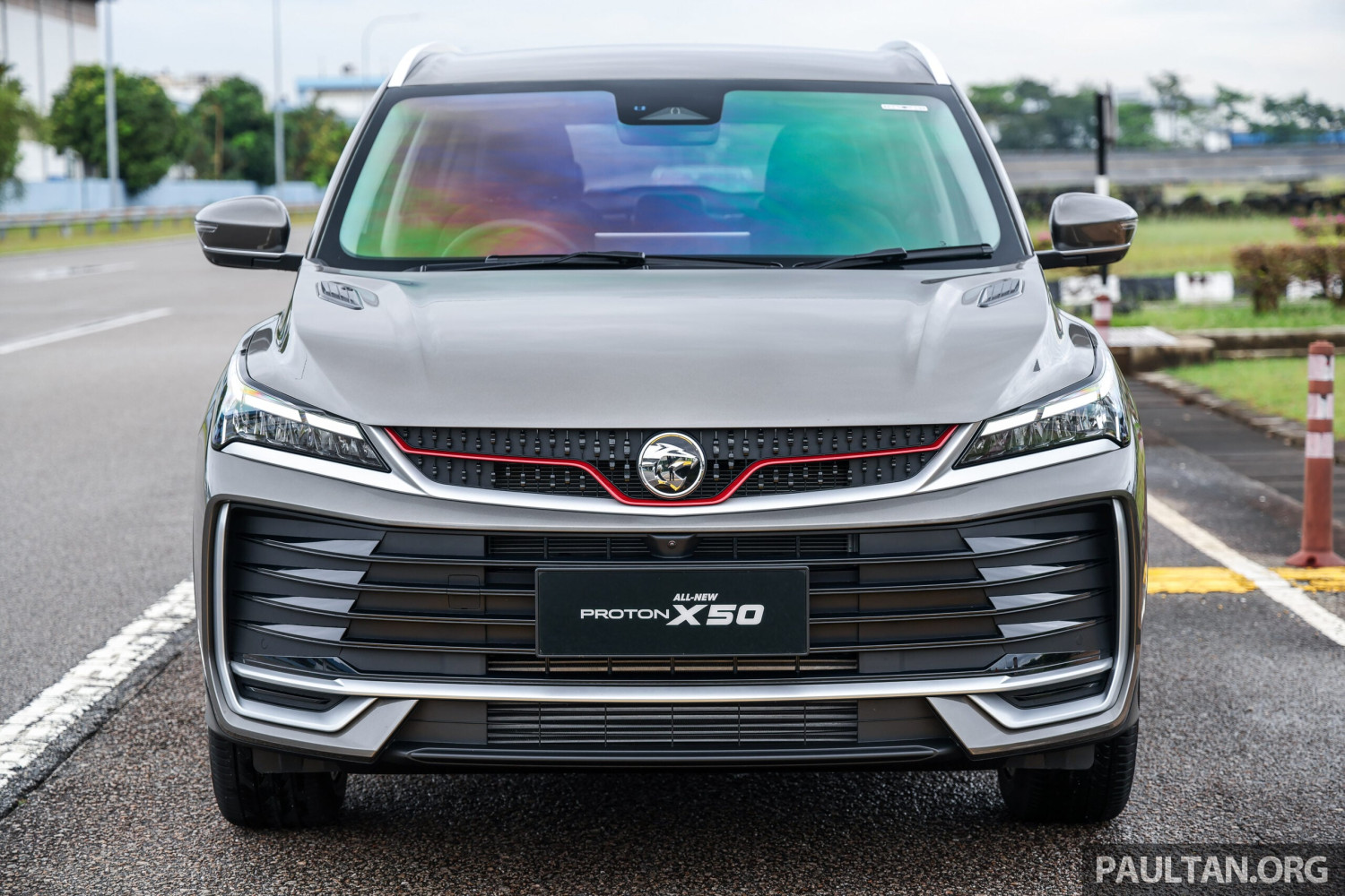 2025 Proton X50 facelift: full pics, specs and variant breakdown of major refresh; brief driving impressions, Engine: From three cylinders to four – power, efficiency up, Exterior: Gaping mouth, cleaner rear end, Interior: Unlike any Binyue – unique to X50?, Technology: Qualitative and quantitative quantum leaps, Very brief driving impressions, Variants and equipment: Raising the base; maybe not the bar