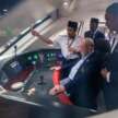 YDPA Sultan Ibrahim berkenan pandu ETS KL-Rawang