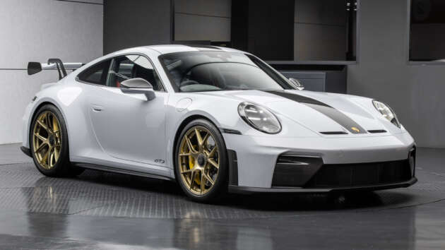 Porsche sold 279,449 cars in 2025 – down 10% from 2024; Macan top seller; North America largest market