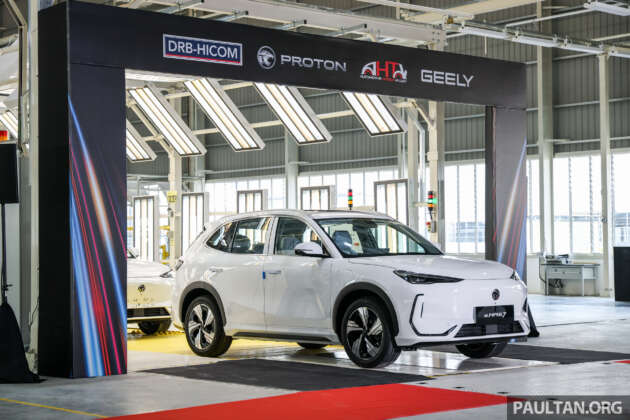 BYD CKD EV saga – where does the auto industry stand with MITI’s RM200k floor price, export criteria?, RM200,000 floor price does not make any sense, MITI can’t seem to stop moving the goalposts, Exports to nowhere, Protecting…whom, exactly?, Squandering a golden opportunity, Implications for the wider industry