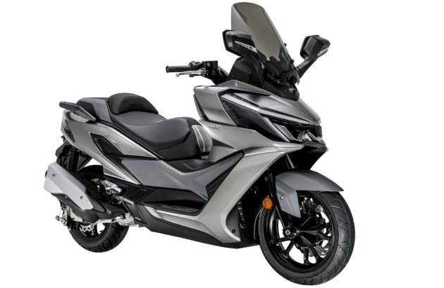 2025 SYM Cruisym 400i scooter in Malaysia, RM27.8k