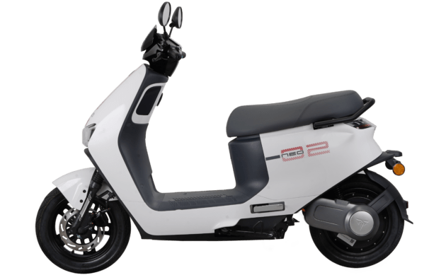 2026 EZI TS1 e-scooter in Malaysia, priced at RM4,288