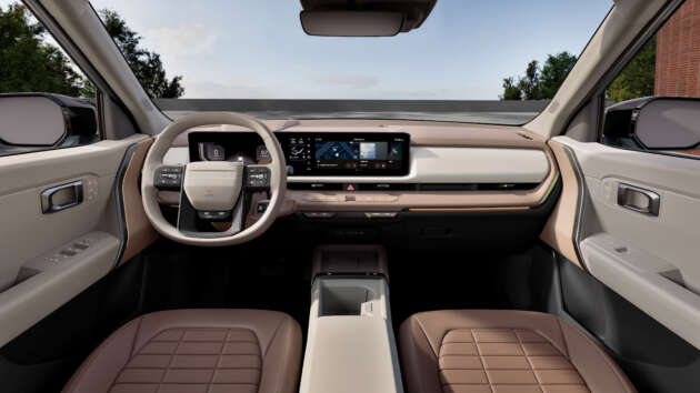 2026 Kia Seltos debuts – second-gen is larger; 2.0L NA and 1.6T engines; FWD or AWD; hybrid version coming