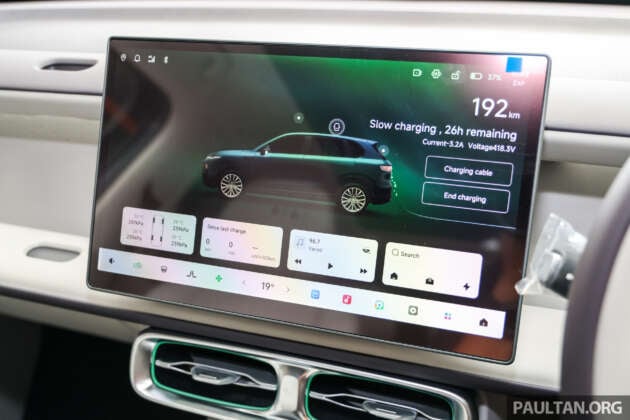 Leapmotor B10 gets first OTA software update – one-pedal driving, Apple CarPlay/Android Auto, shortcuts